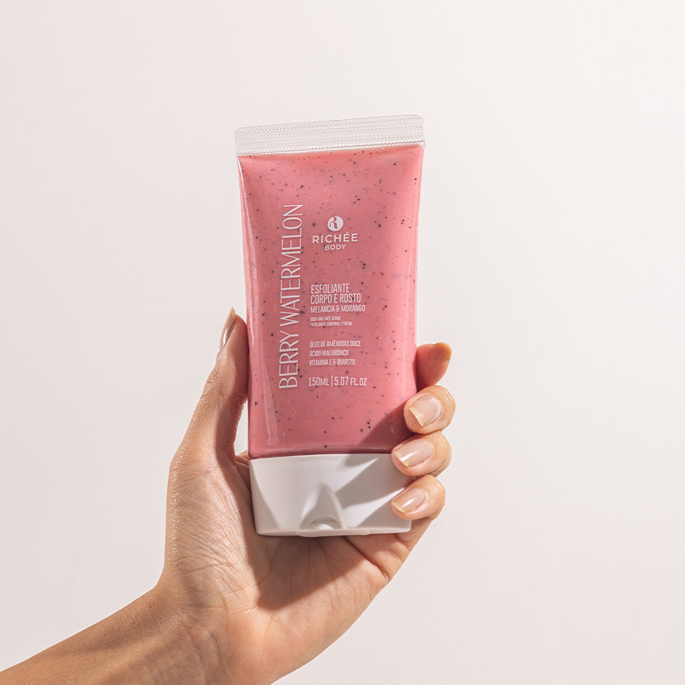 Kit Esfoliante, Gel de Banho, Hidratante e Body Splash Morango e Melancia