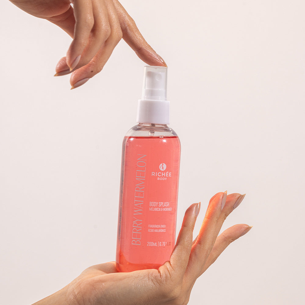 Kit Esfoliante, Gel de Banho, Hidratante e Body Splash Morango e Melancia